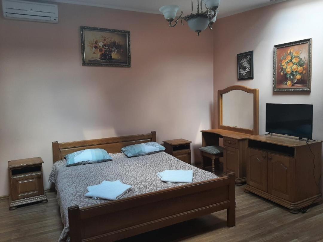 Hotel Nikolet موكاشيفه المظهر الخارجي الصورة