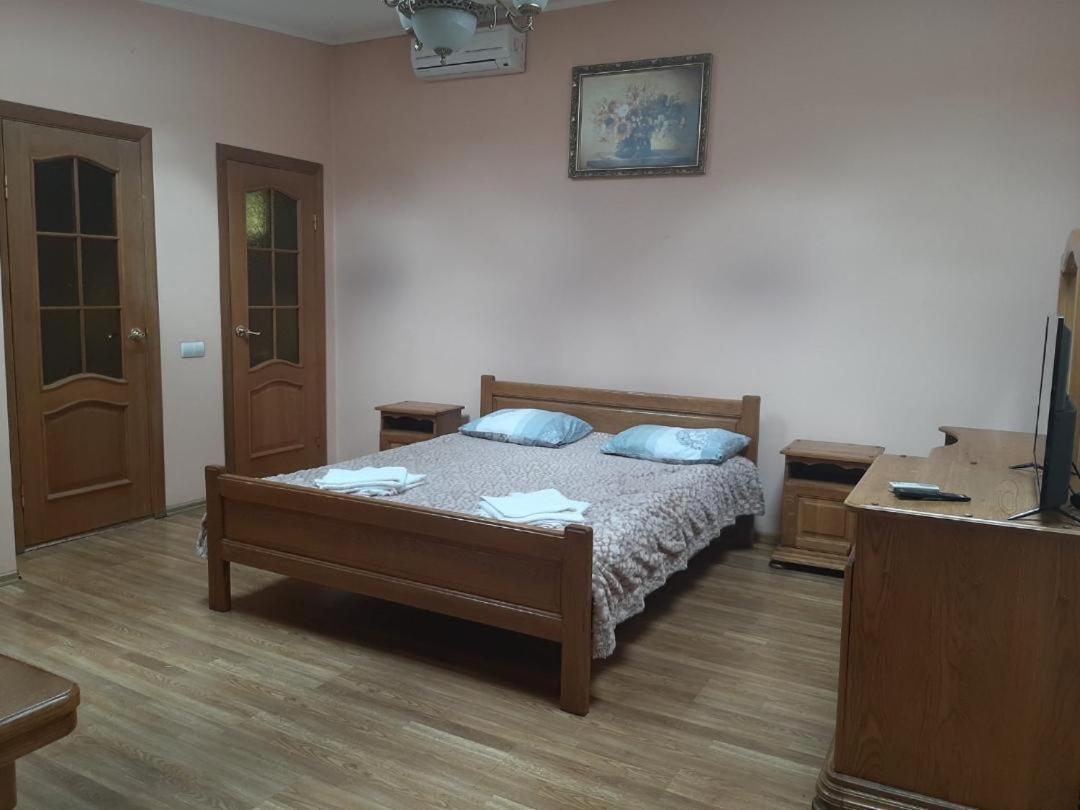 Hotel Nikolet موكاشيفه المظهر الخارجي الصورة