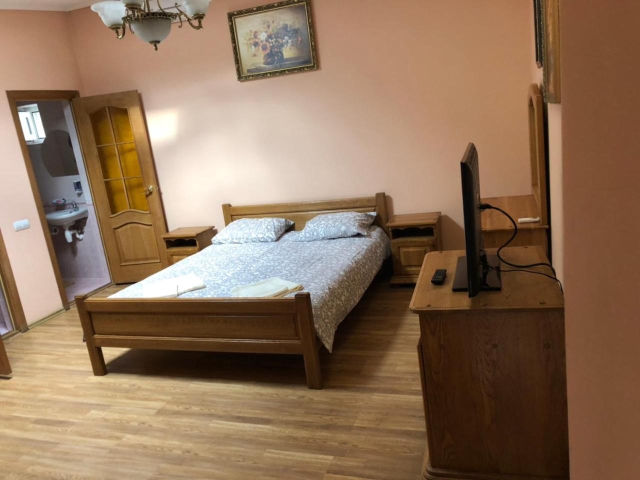 Hotel Nikolet موكاشيفه المظهر الخارجي الصورة